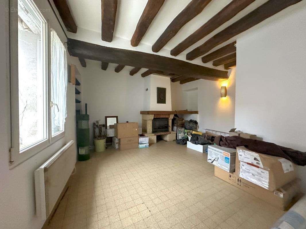 Maison à vendre, 92m², Méréville