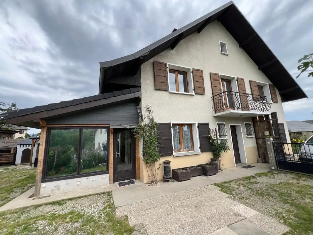 Maison à vendre, 95m², Sales