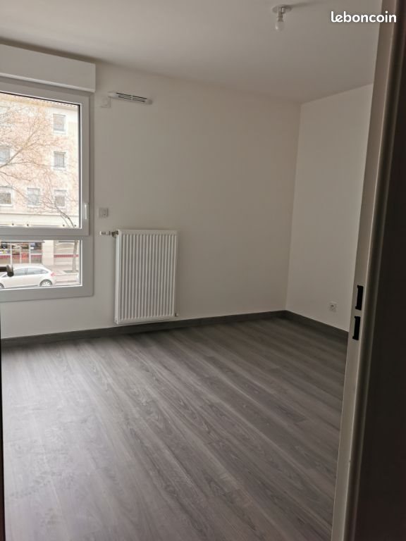 Appartement à louer, 57m², Décines-Charpieu