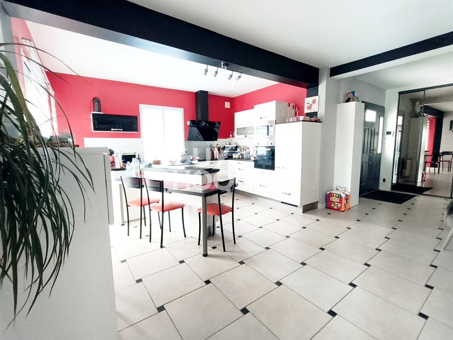 Maison à vendre, 179m², Chaniers