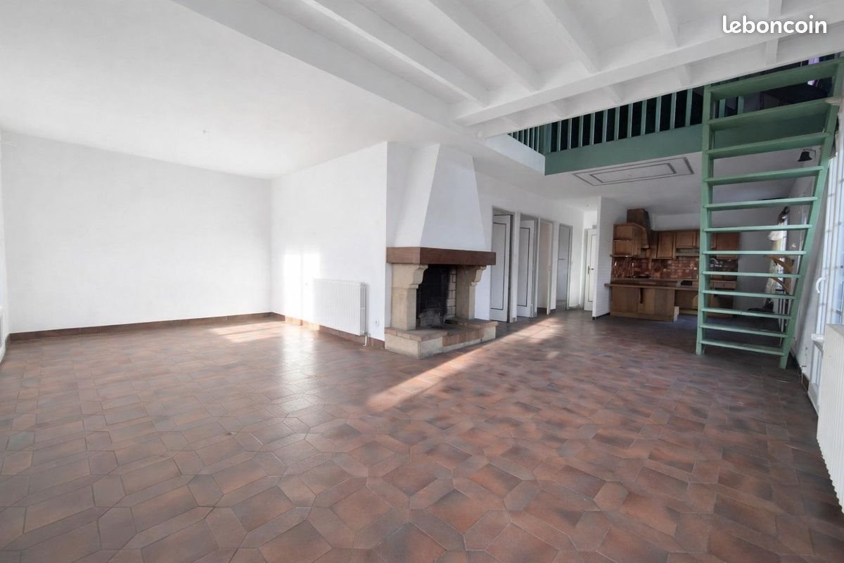 Maison à vendre, 110m², Roussillon