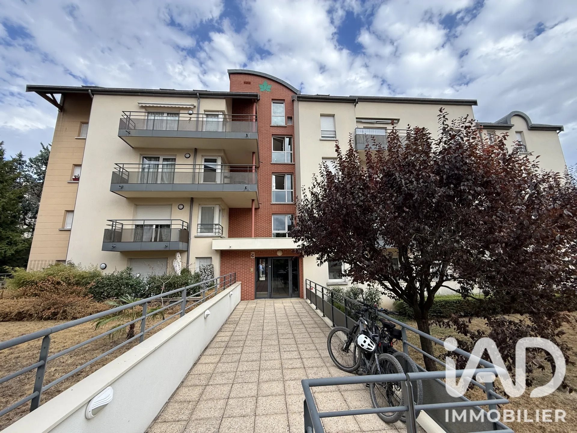 Appartement à louer, 47m², Melun
