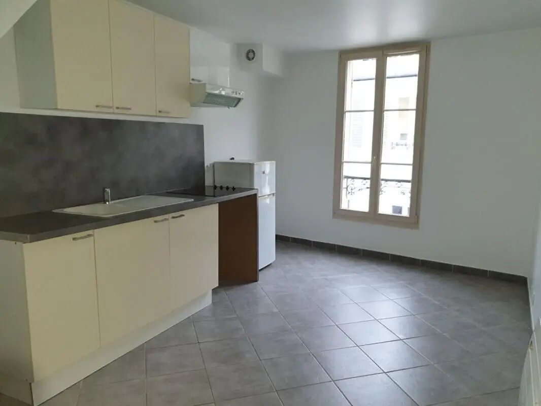 Appartement à louer, 24m², Melun