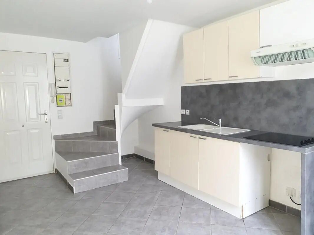Appartement à louer, 24m², Melun