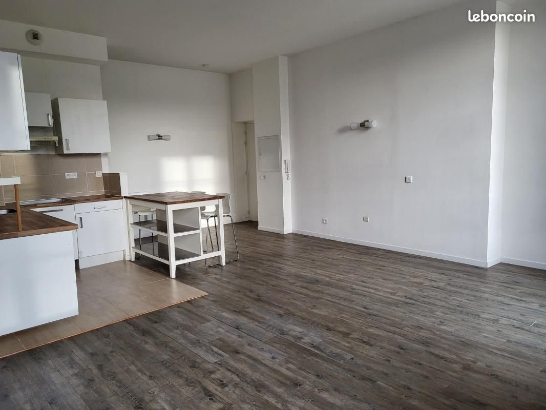 Appartement à louer, 70m², Boissise-la-Bertrand