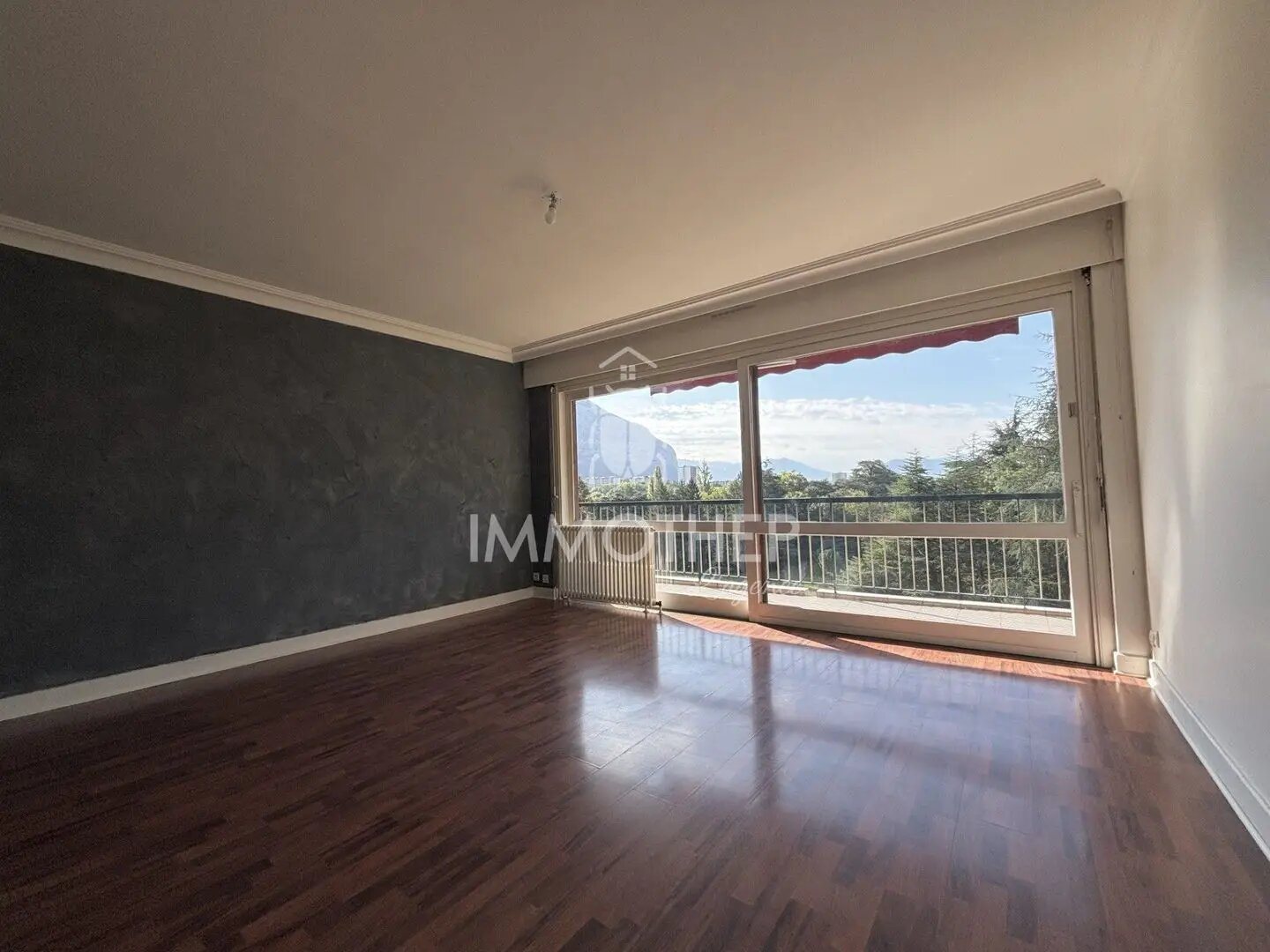 Appartement à louer, 74m², Saint-Egrève