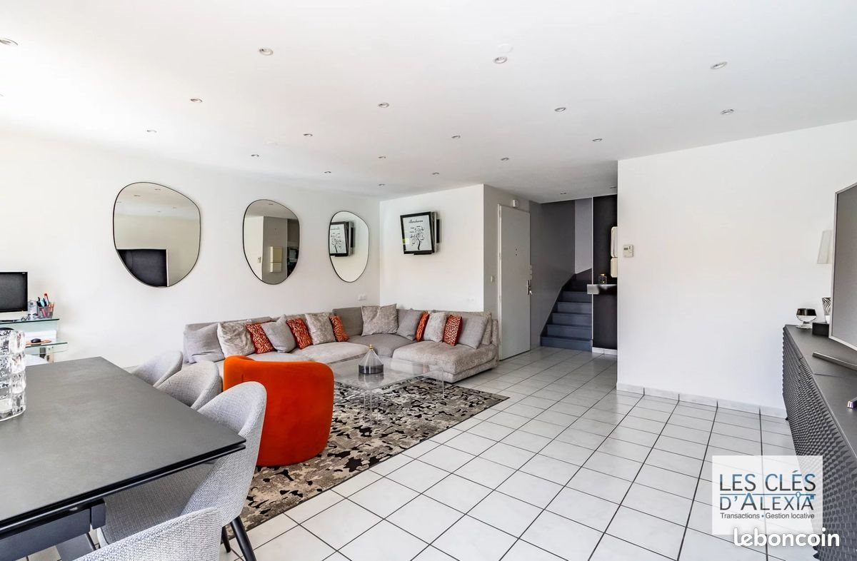 Maison à vendre, 106m², Vénissieux