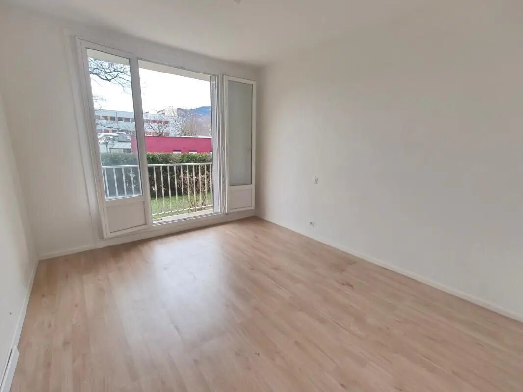 Appartement à vendre, 75m², Le Pont-de-Claix