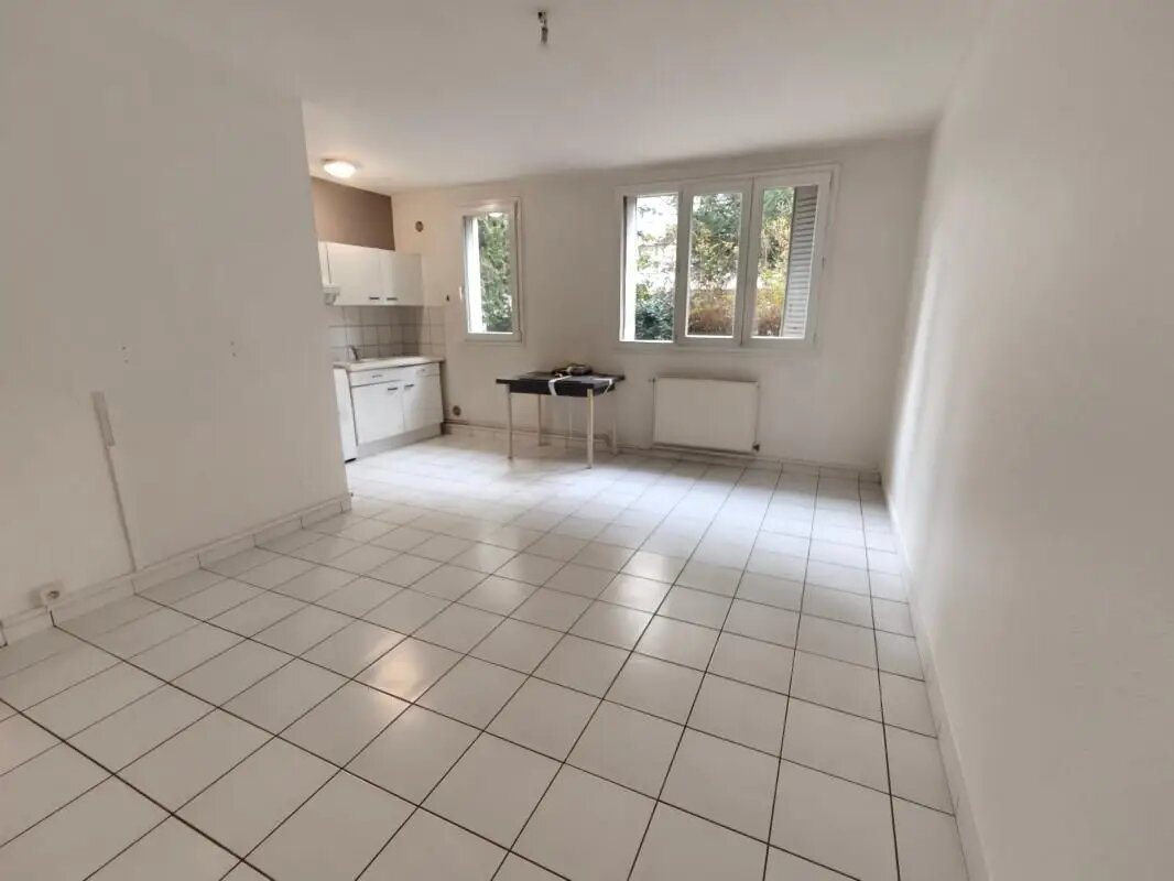 Appartement à louer, 38m², Grenoble