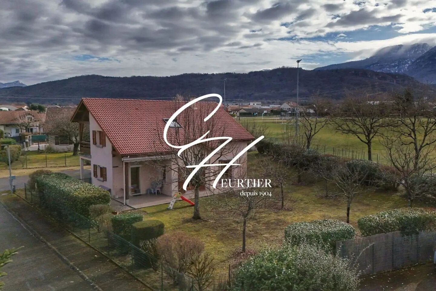 Maison à vendre, 165m², Saint-Etienne-de-Crossey