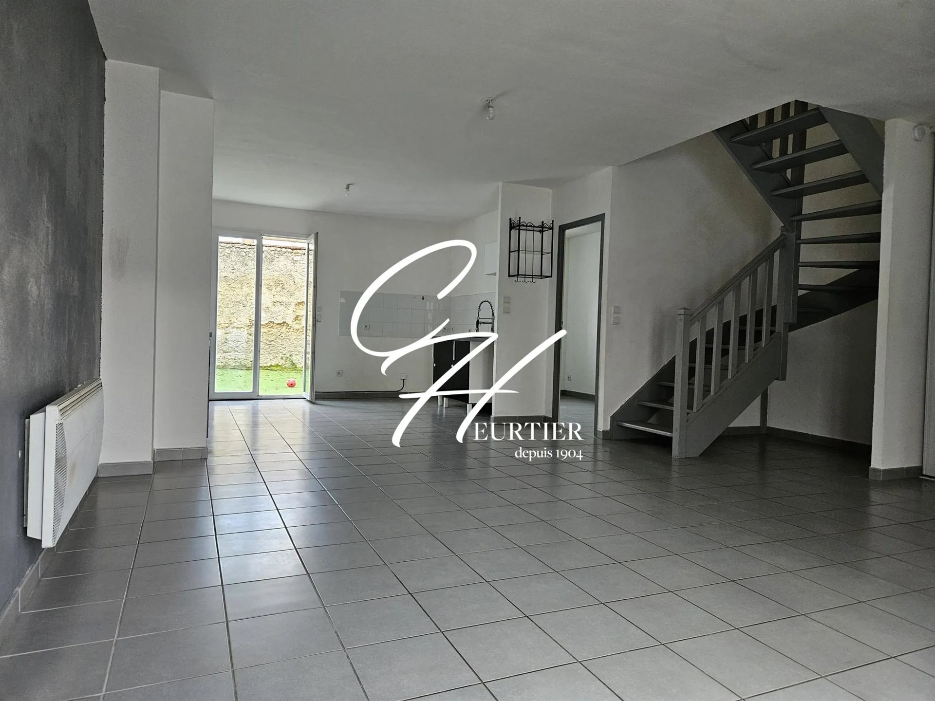 Appartement à louer, 99m², Champier