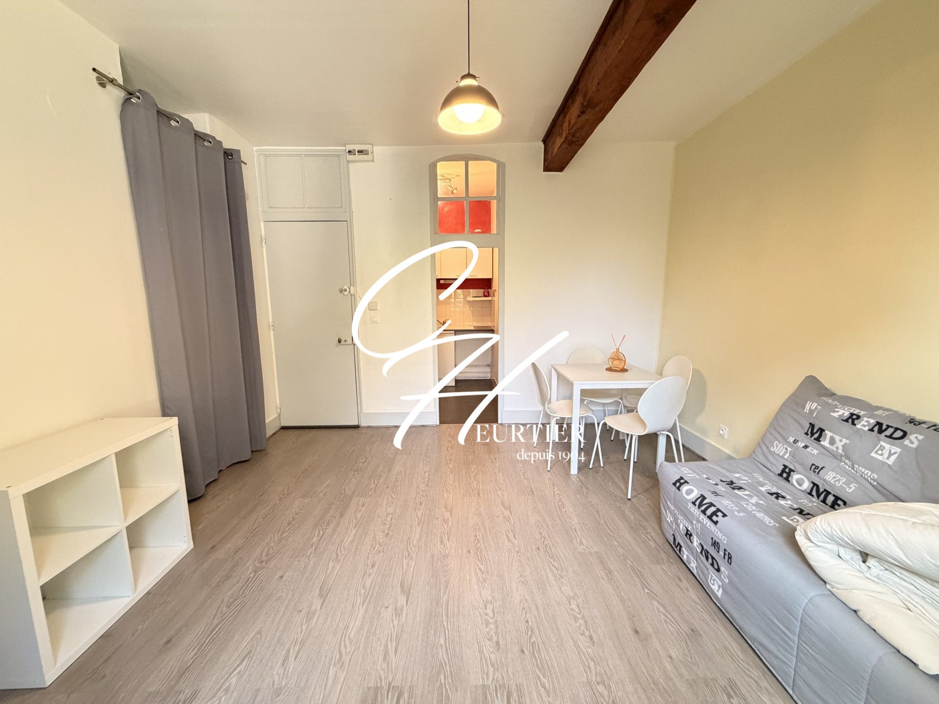 Appartement à louer, 24m², Saint-Egrève