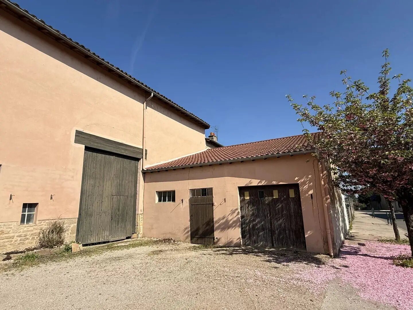 Maison à vendre, 263m², Senozan