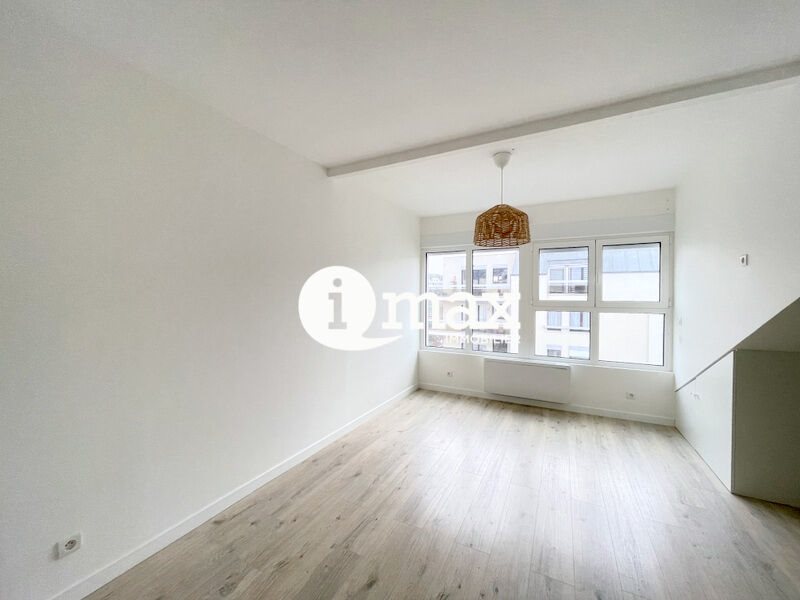 Appartement à louer, 57m², Courbevoie