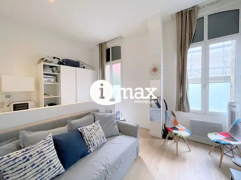 Appartement à louer, 22m², Courbevoie