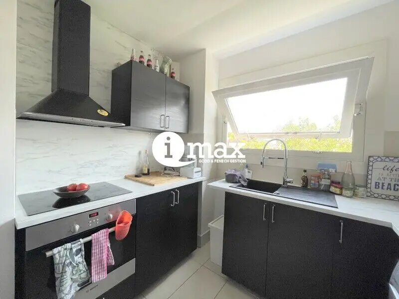 Appartement à louer, 65m², Courbevoie