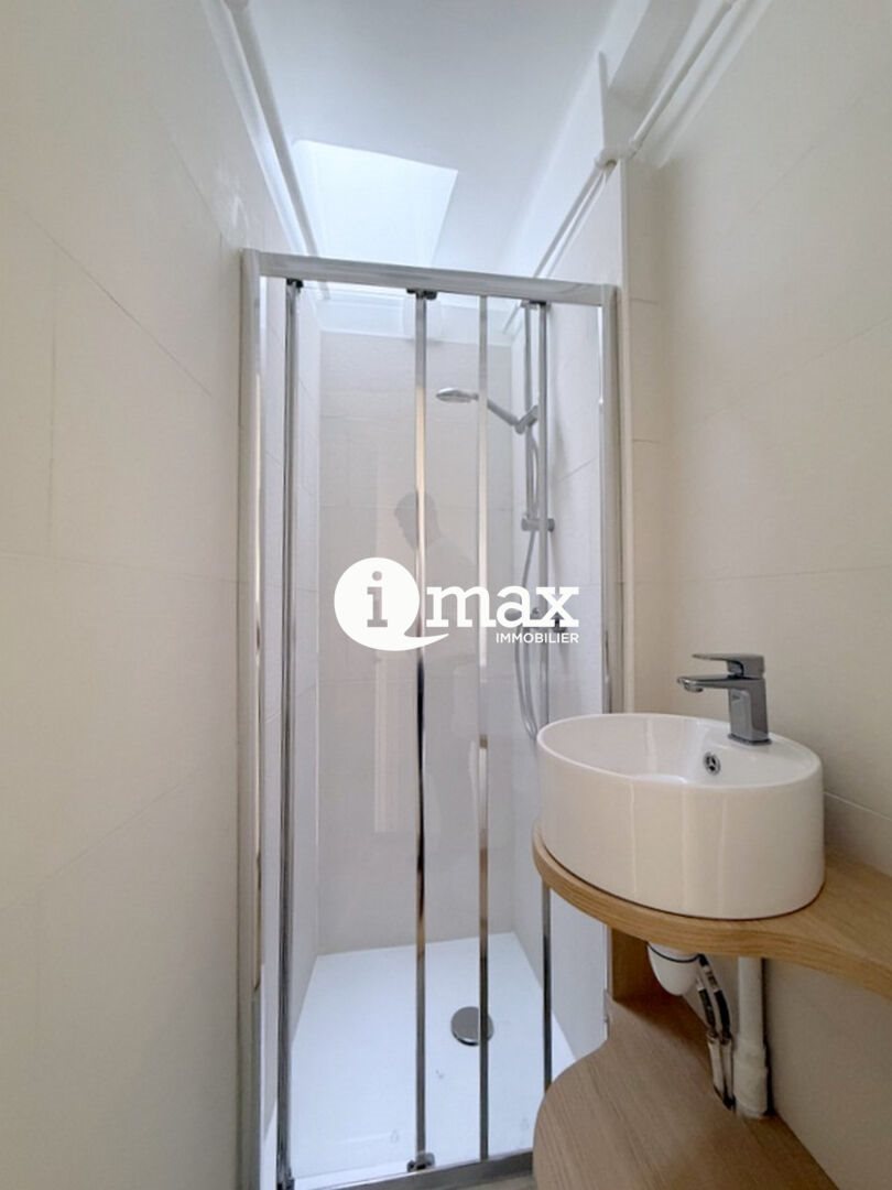 Appartement à louer, 24m², Courbevoie