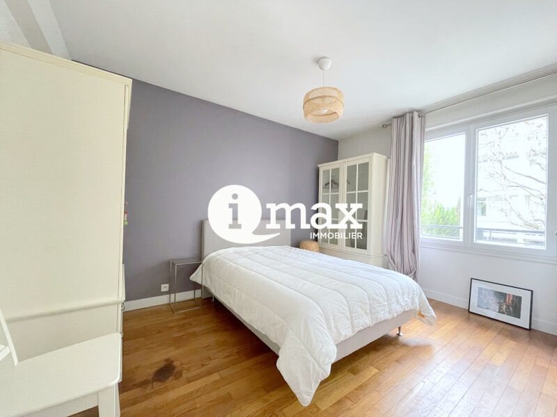 Appartement à louer, 63m², Courbevoie