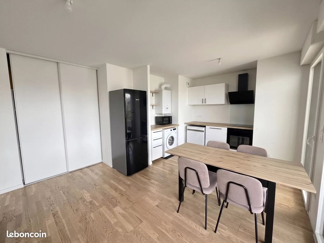 Appartement à louer, 54m², Clichy