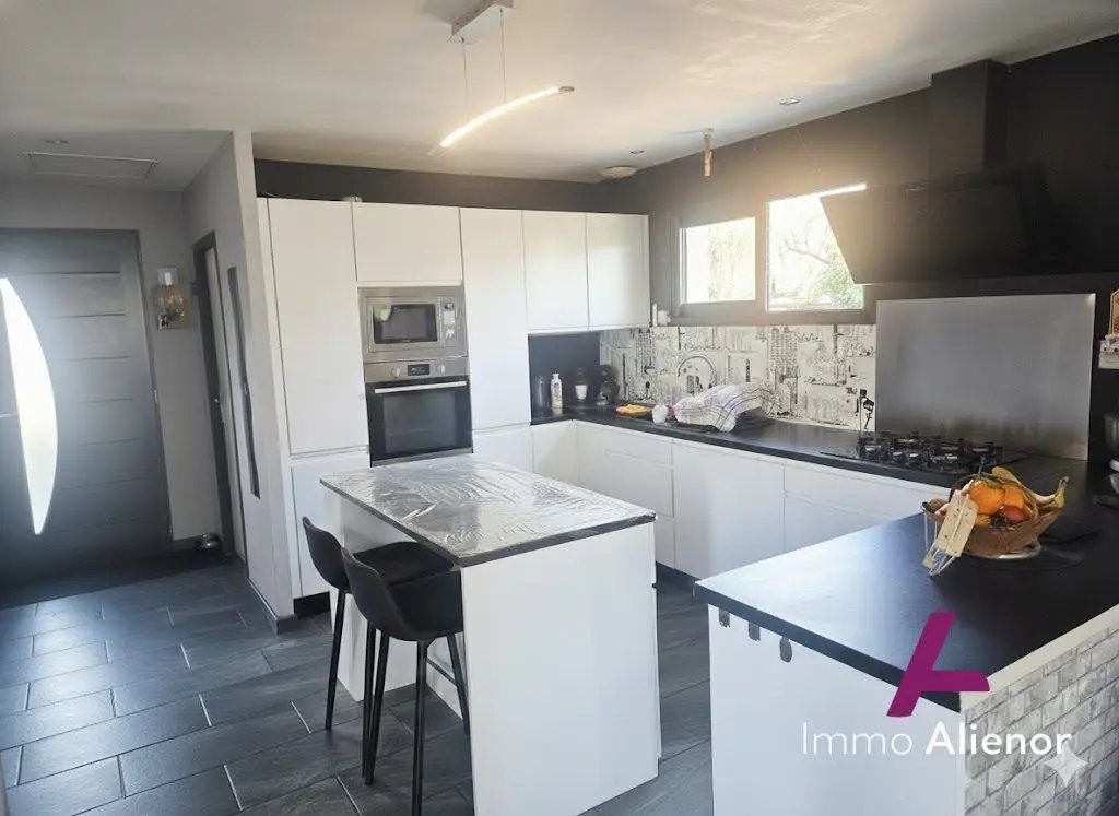 Maison à vendre, 98m², Mimizan