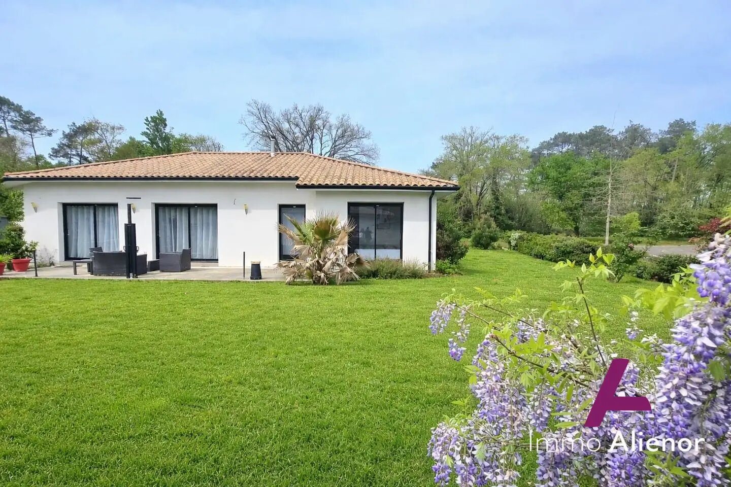 Maison à vendre, 104m², Saint-Julien-en-Born