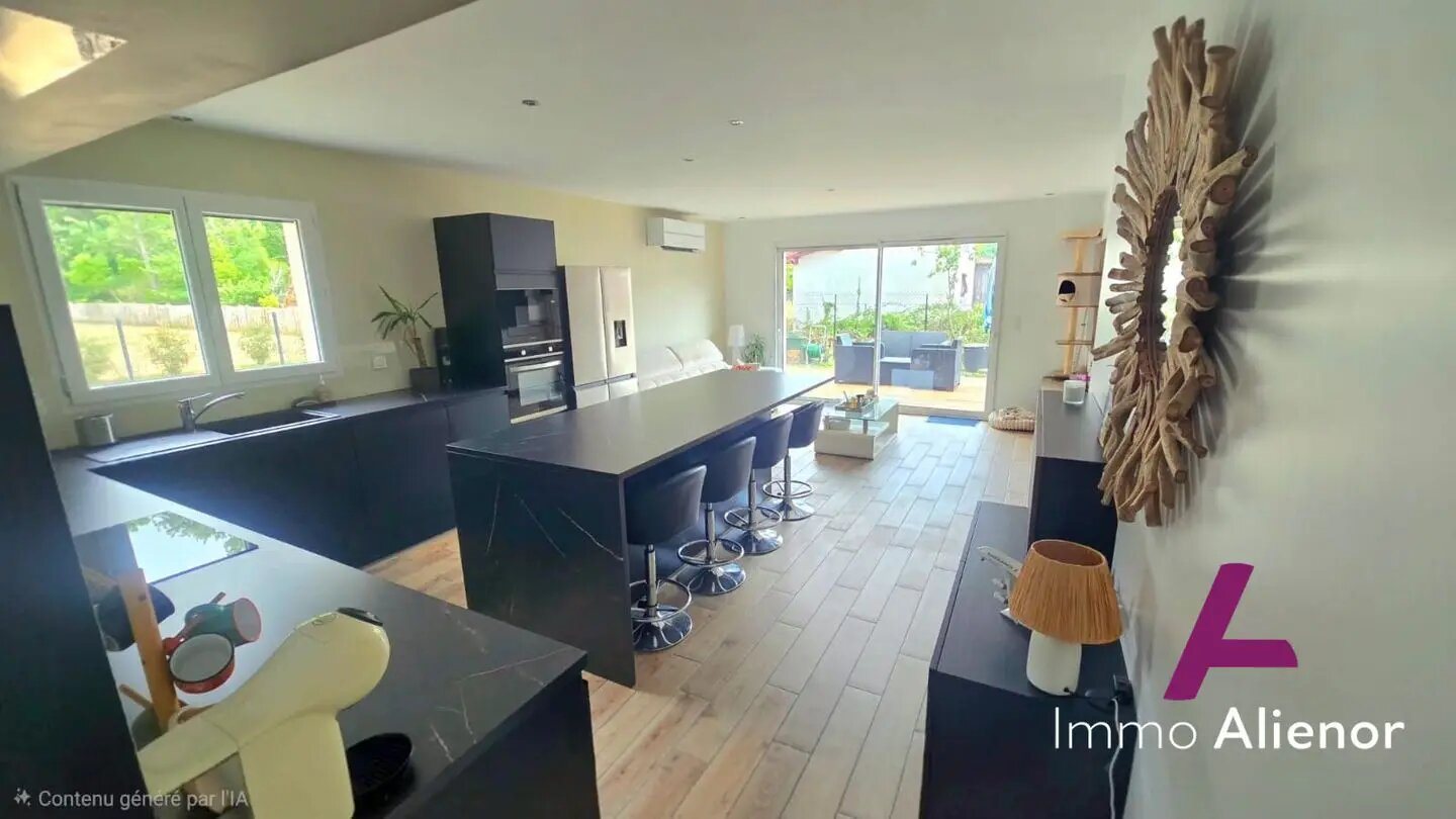 Maison à vendre, 79m², Mimizan