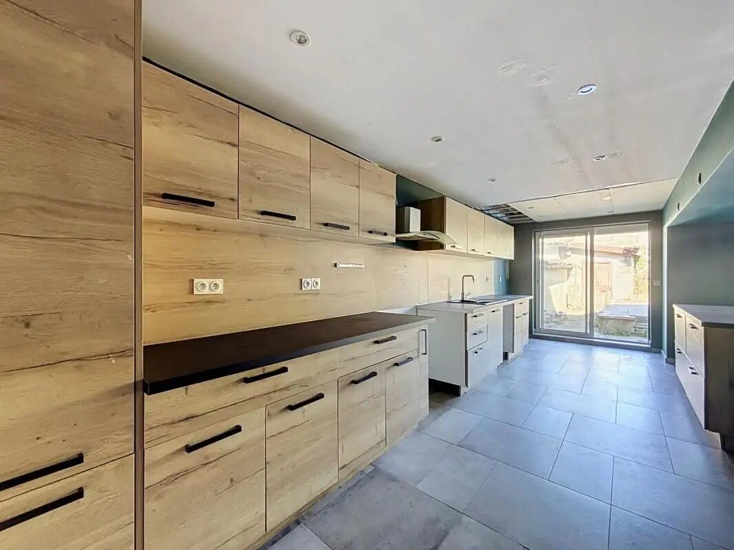 Maison à vendre, 180m², Montmerle-sur-Saône