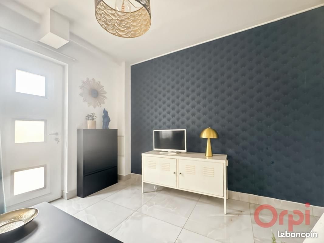 Appartement à vendre, 26m², Aubervilliers