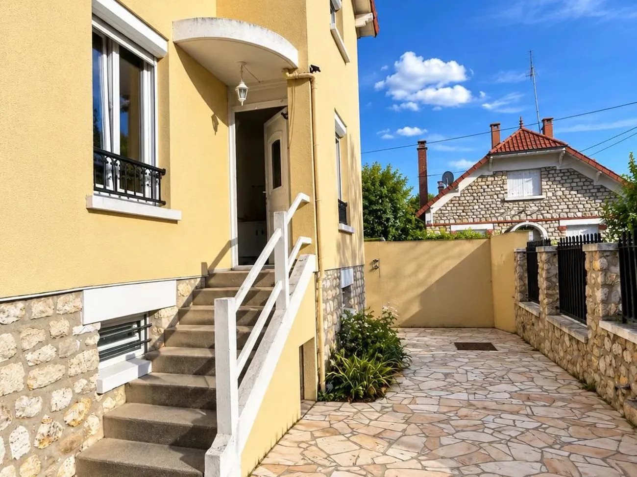 Maison à vendre, 2m², Melun