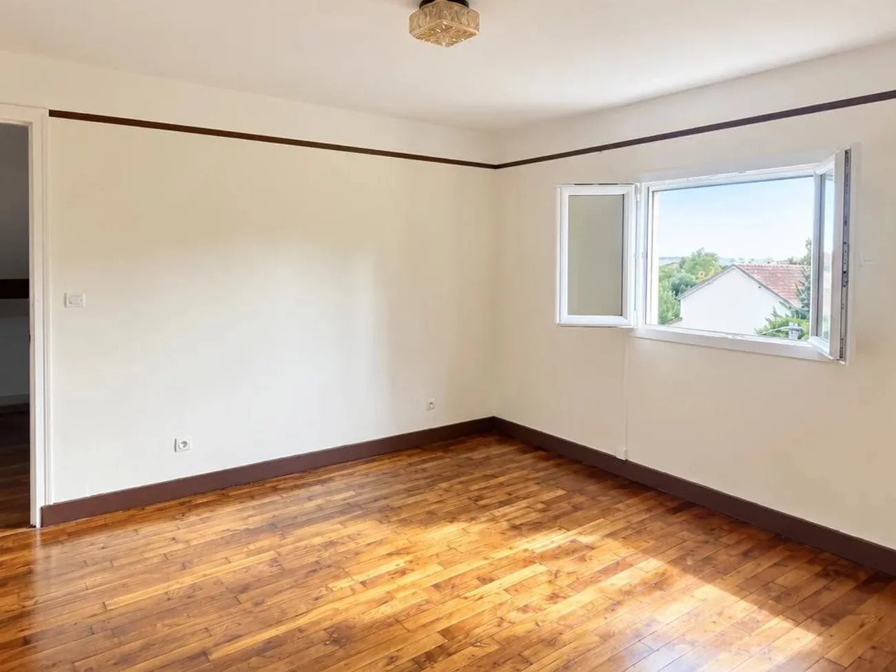 Maison à vendre, 2m², Melun