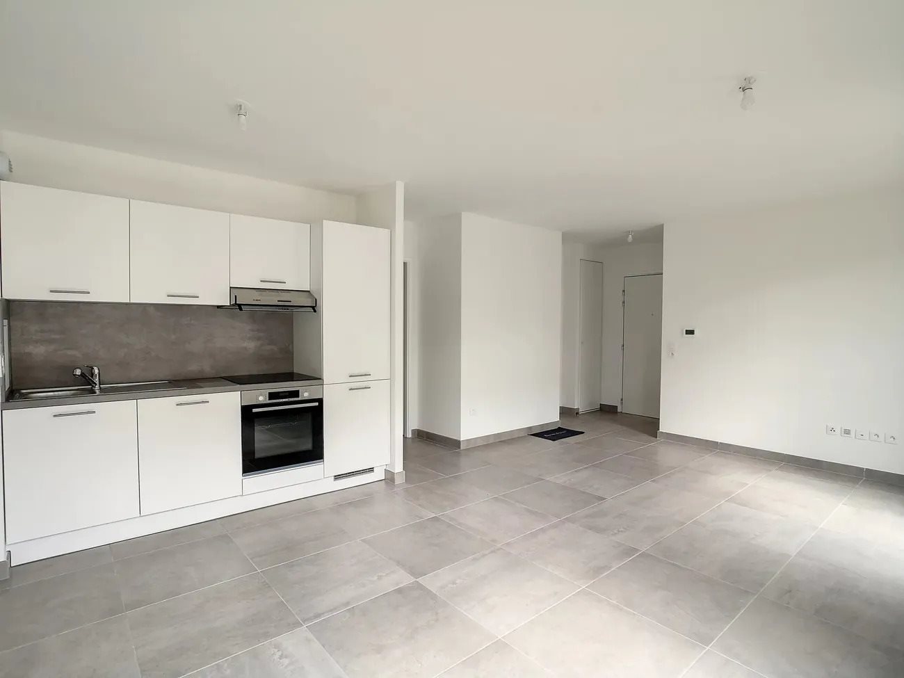 Appartement à louer, NaNm², Fontainebleau