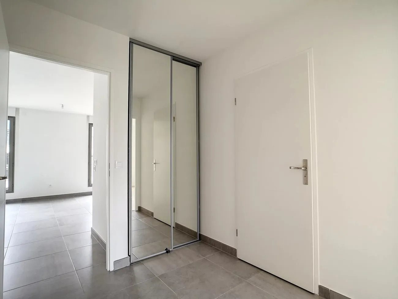 Appartement à louer, NaNm², Fontainebleau