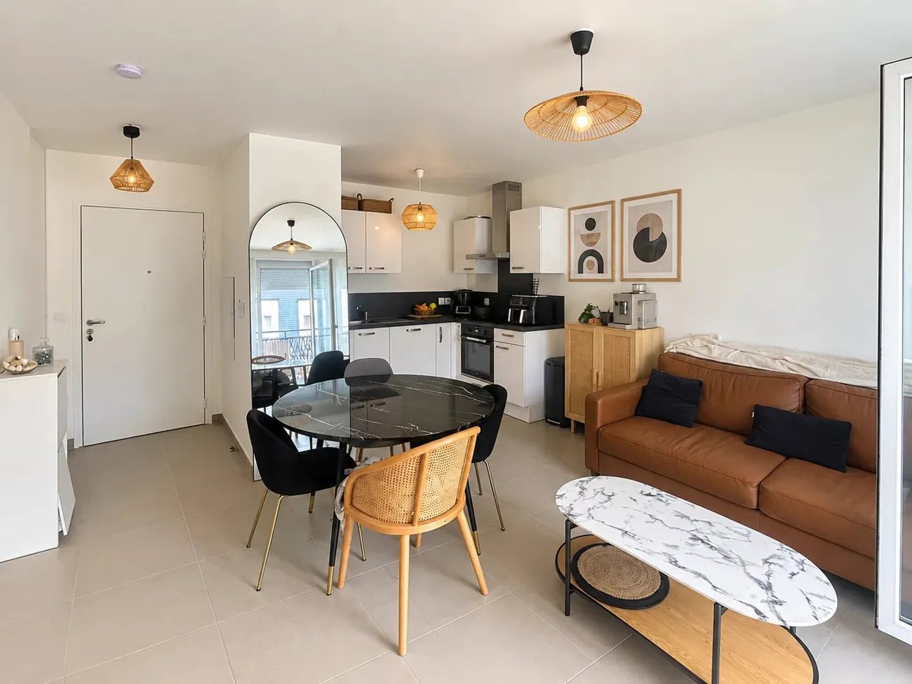 Appartement à louer, NaNm², Avon