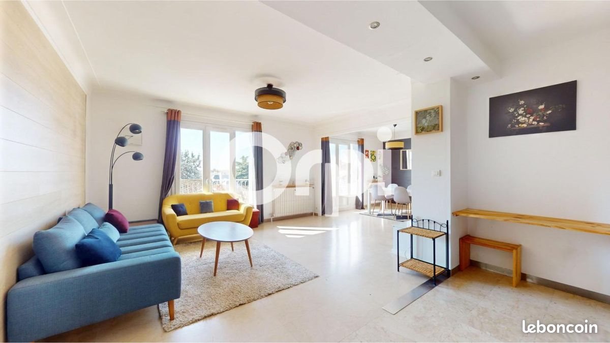 Appartement à louer, 98m², Bron
