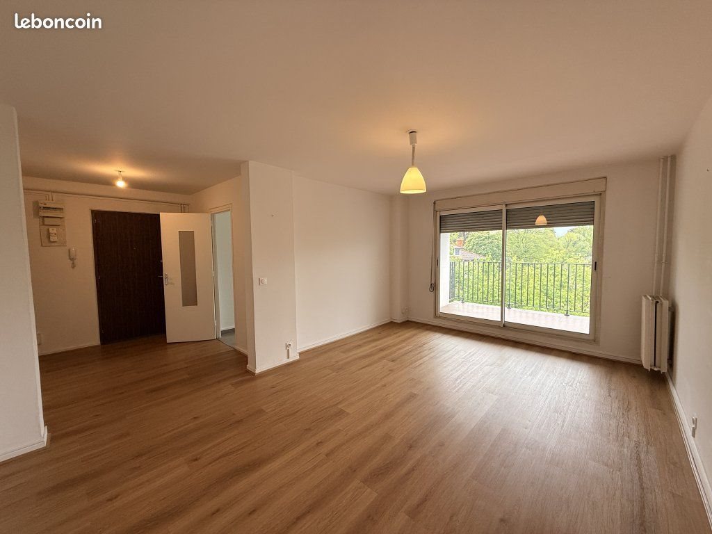 Appartement à louer, 79m², Sainte-Foy-lès-Lyon