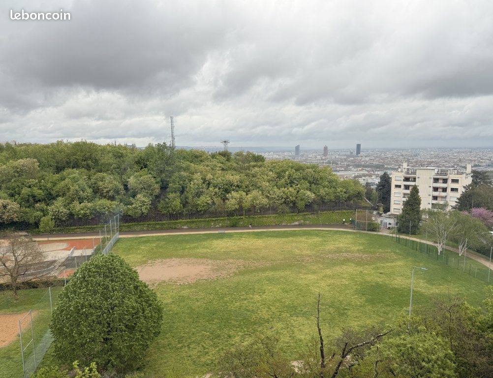 Appartement à louer, 79m², Sainte-Foy-lès-Lyon