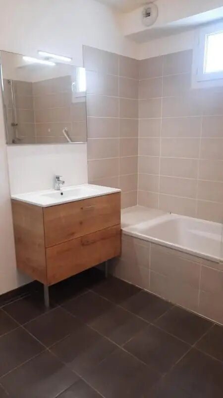 Appartement à louer, 85m², Albertville