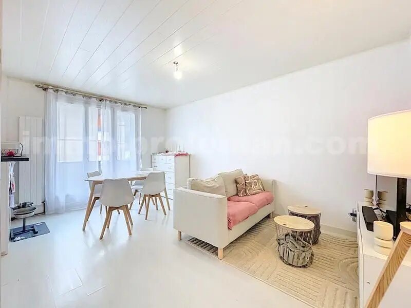 Appartement à vendre, 60m², Saint-Pierre-en-Faucigny