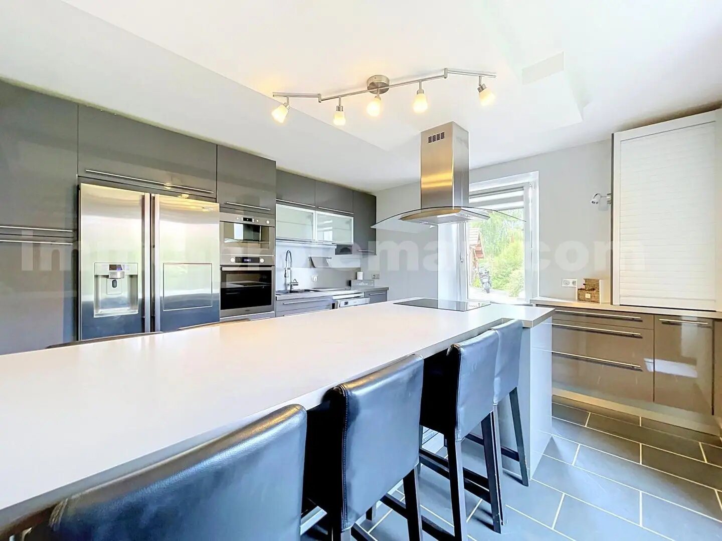 Appartement à vendre, 159m², Etaux