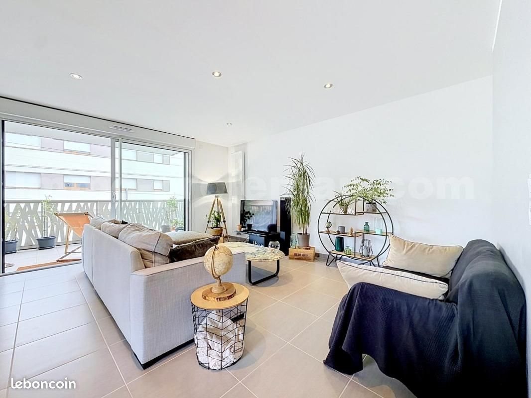 Appartement à vendre, 76m², Annemasse