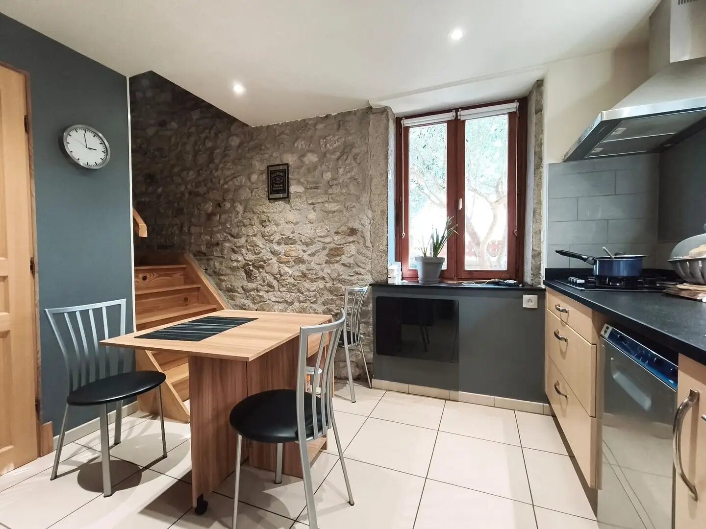 Maison à vendre, 115m², Serrières-de-Briord