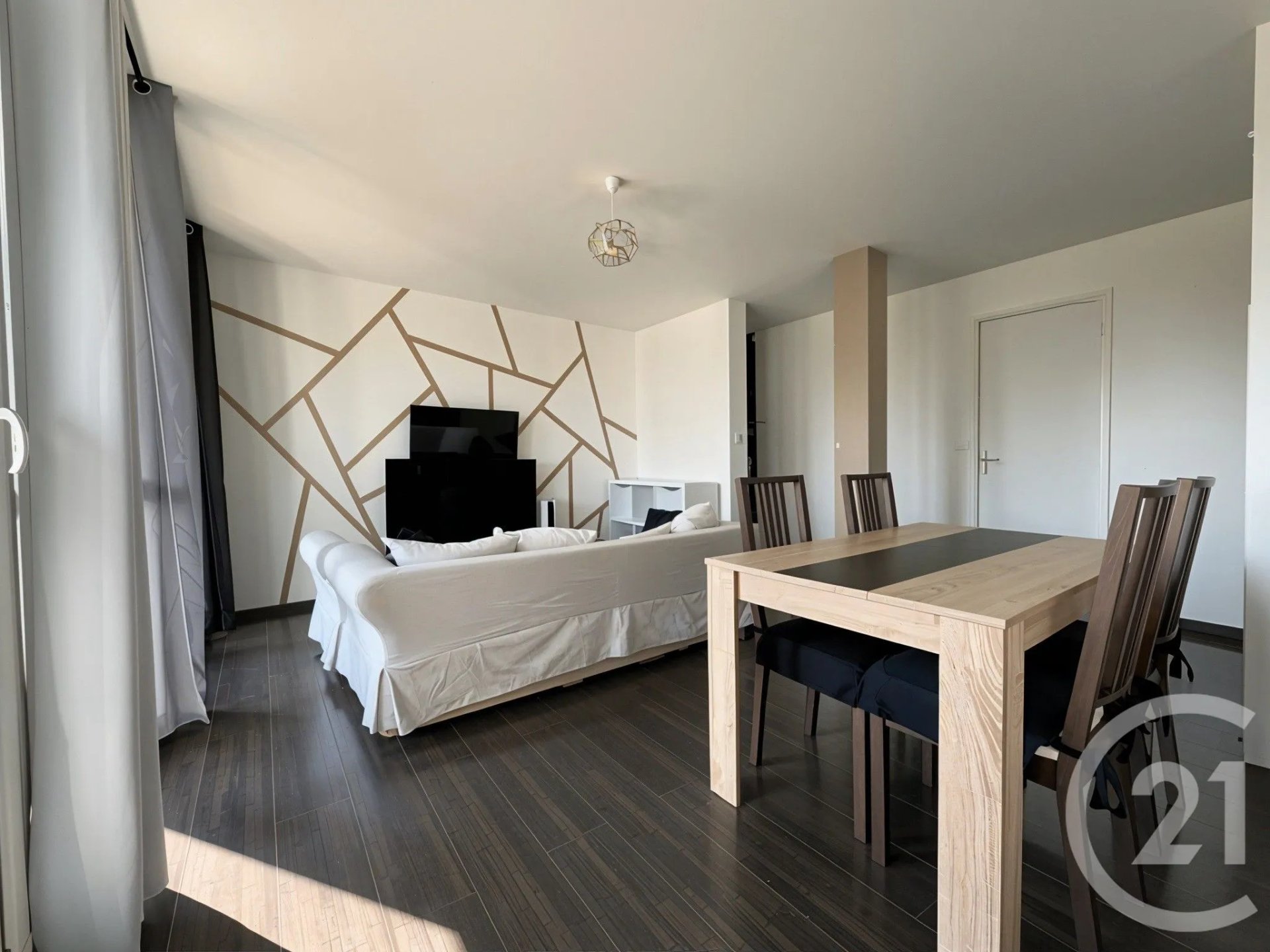 Appartement à louer, 64m², Vénissieux