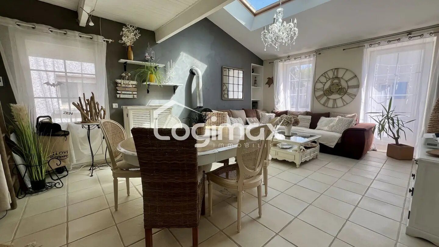 Maison à vendre, 210m², Salles-sur-Mer