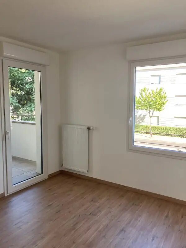 Appartement à louer, 45m², Saint-Priest