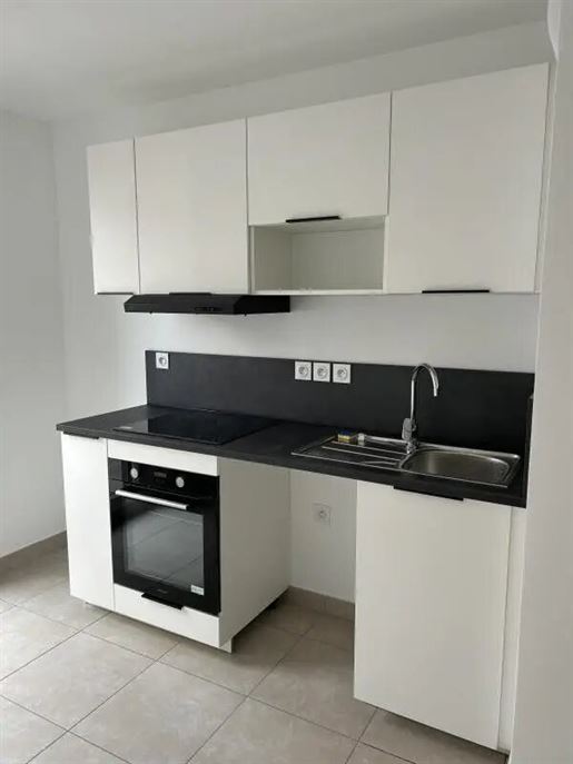 Advert pic 0