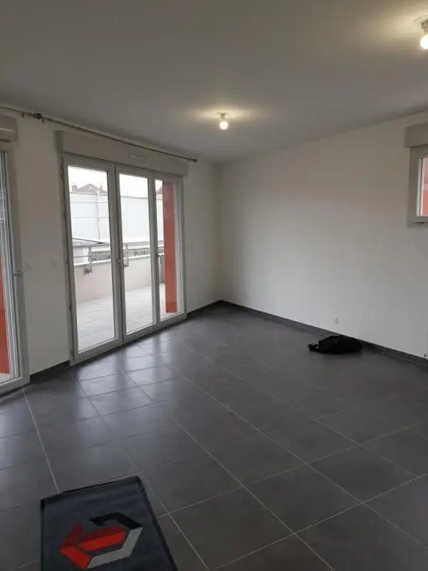 Appartement à louer, 61m², Moirans