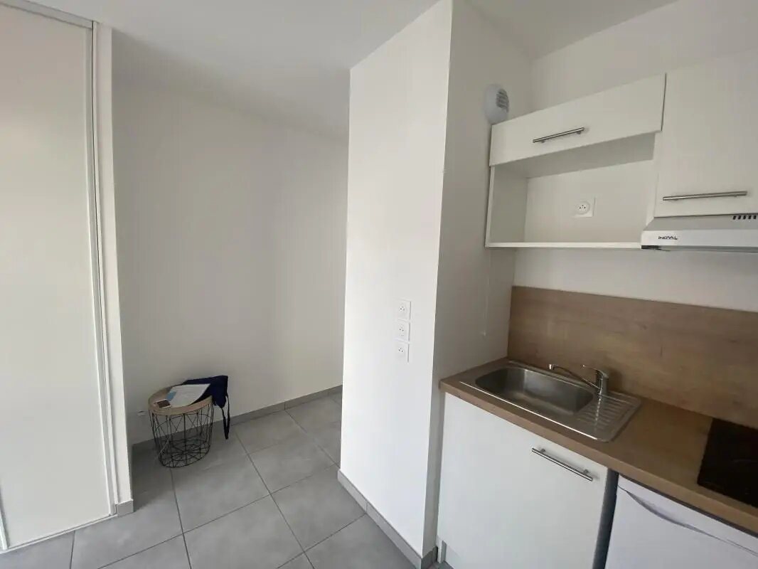 Appartement à louer, 17m², Lyon 7ème