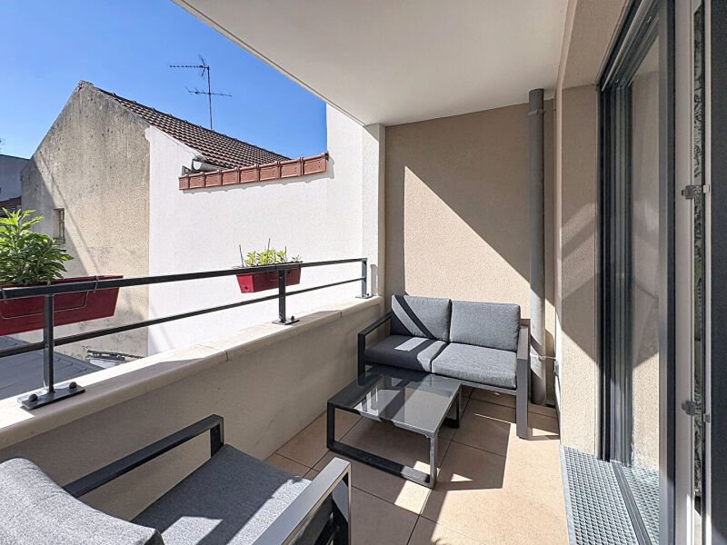 Appartement à vendre, 61m², Romainville