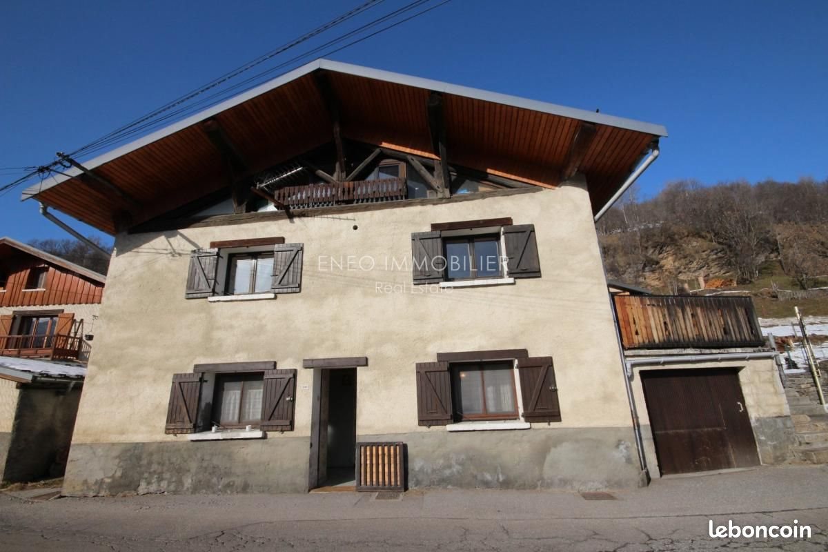 Maison à vendre, 132m², Les Chapelles