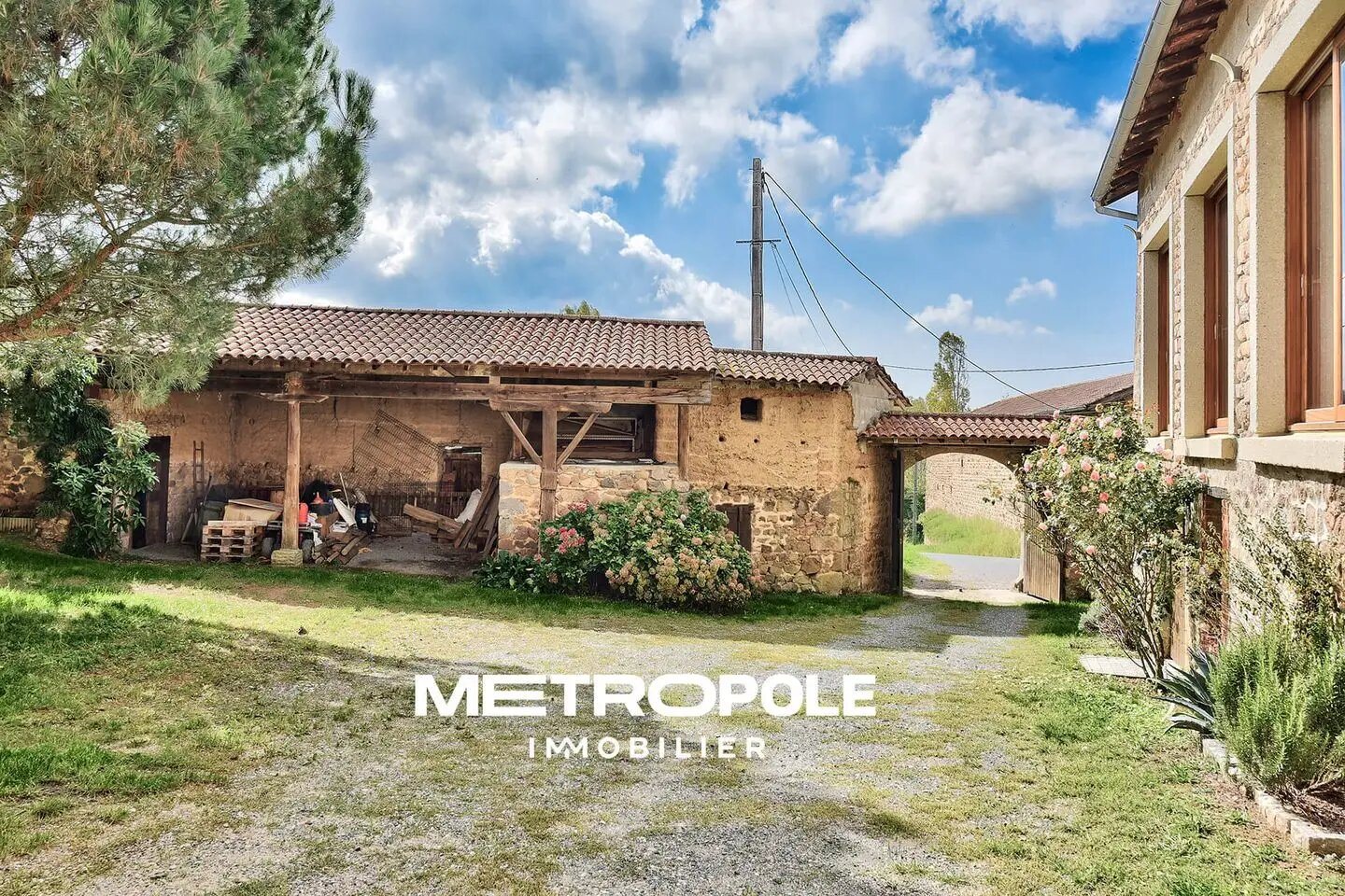 Maison à vendre, 323m², Saint-Forgeux